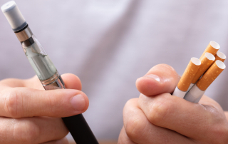 An image depicting the human respiratory system, highlighting the areas affected by vaping.