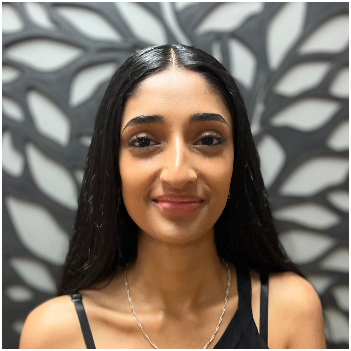 Mishka Kursen - Alumni profile picture
